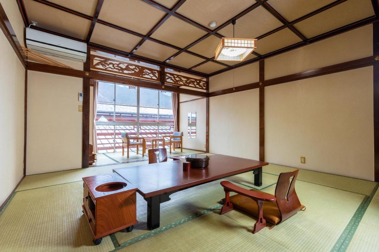 Sakadojo Hotel Minamiuonuma Екстериор снимка