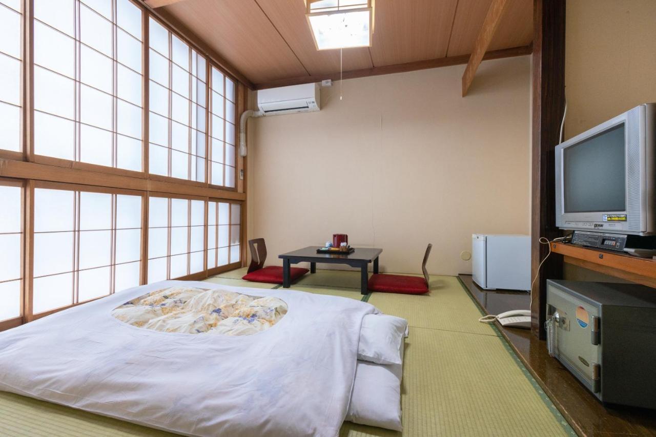 Sakadojo Hotel Minamiuonuma Екстериор снимка