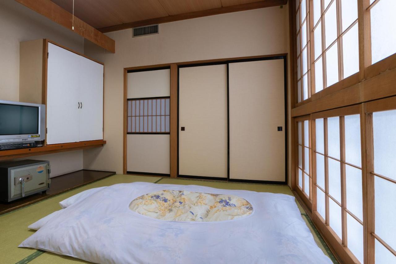Sakadojo Hotel Minamiuonuma Екстериор снимка