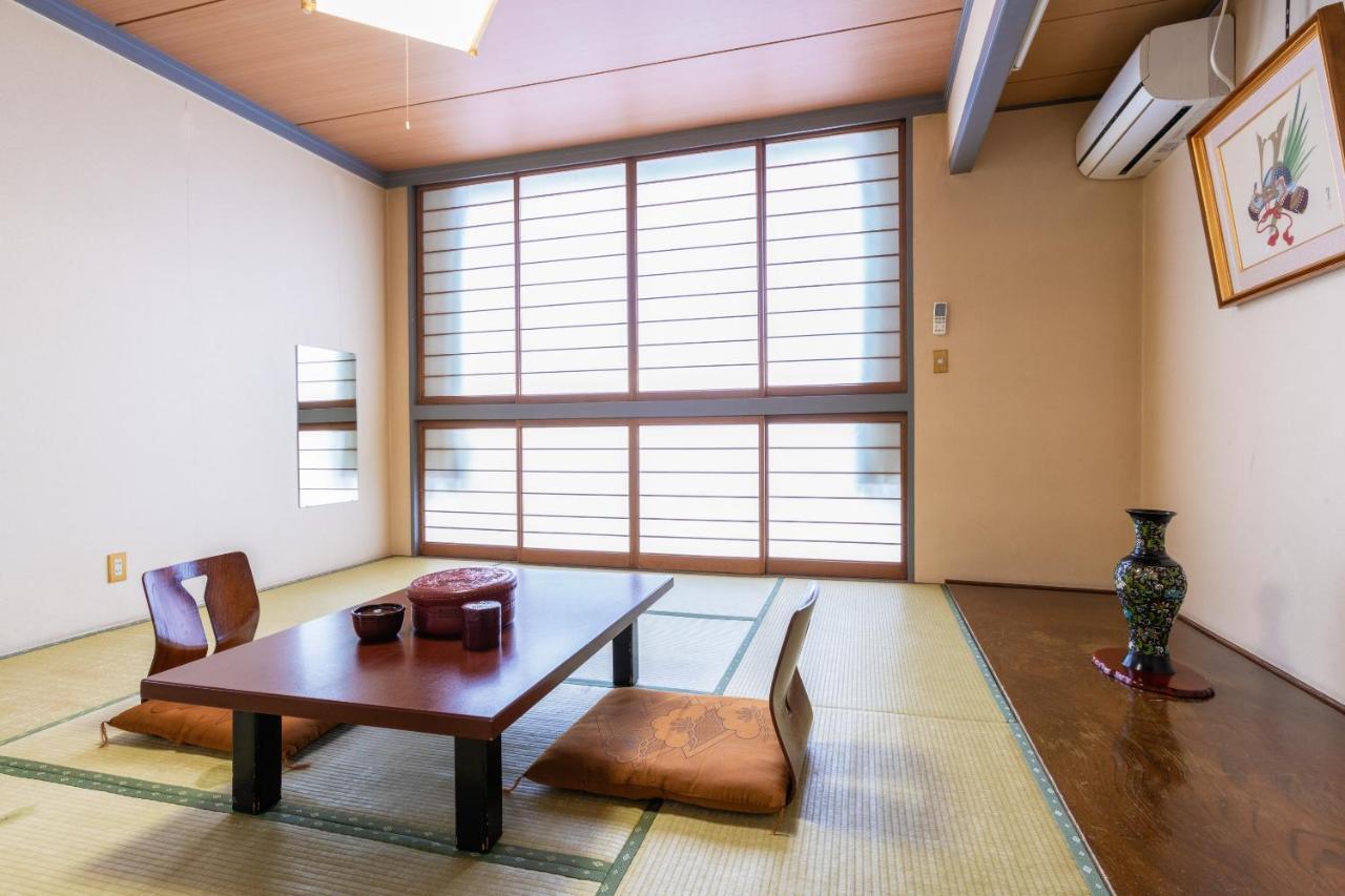 Sakadojo Hotel Minamiuonuma Екстериор снимка