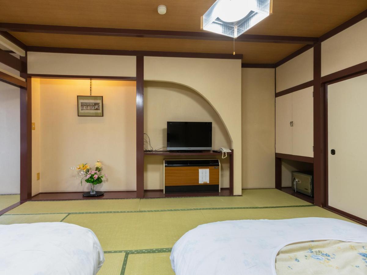 Sakadojo Hotel Minamiuonuma Екстериор снимка
