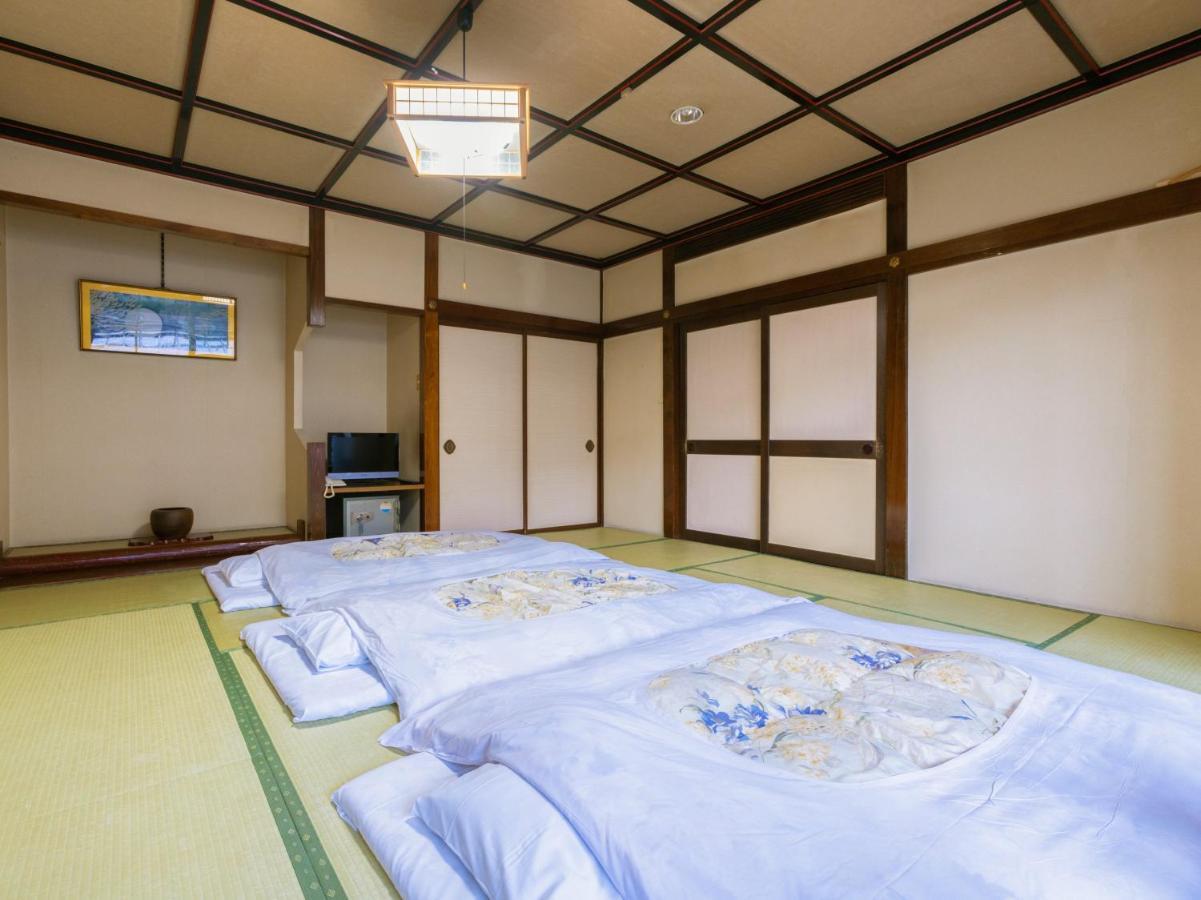 Sakadojo Hotel Minamiuonuma Екстериор снимка