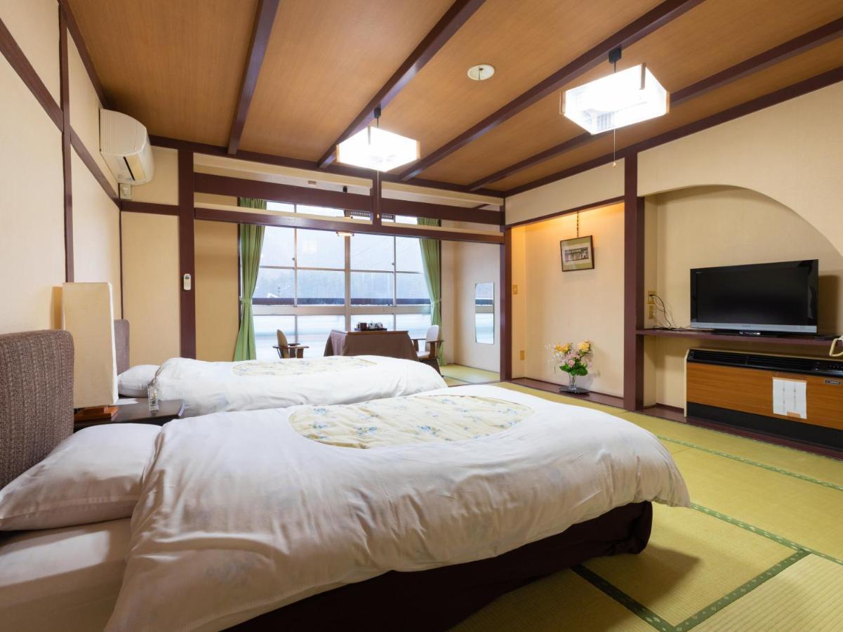 Sakadojo Hotel Minamiuonuma Екстериор снимка
