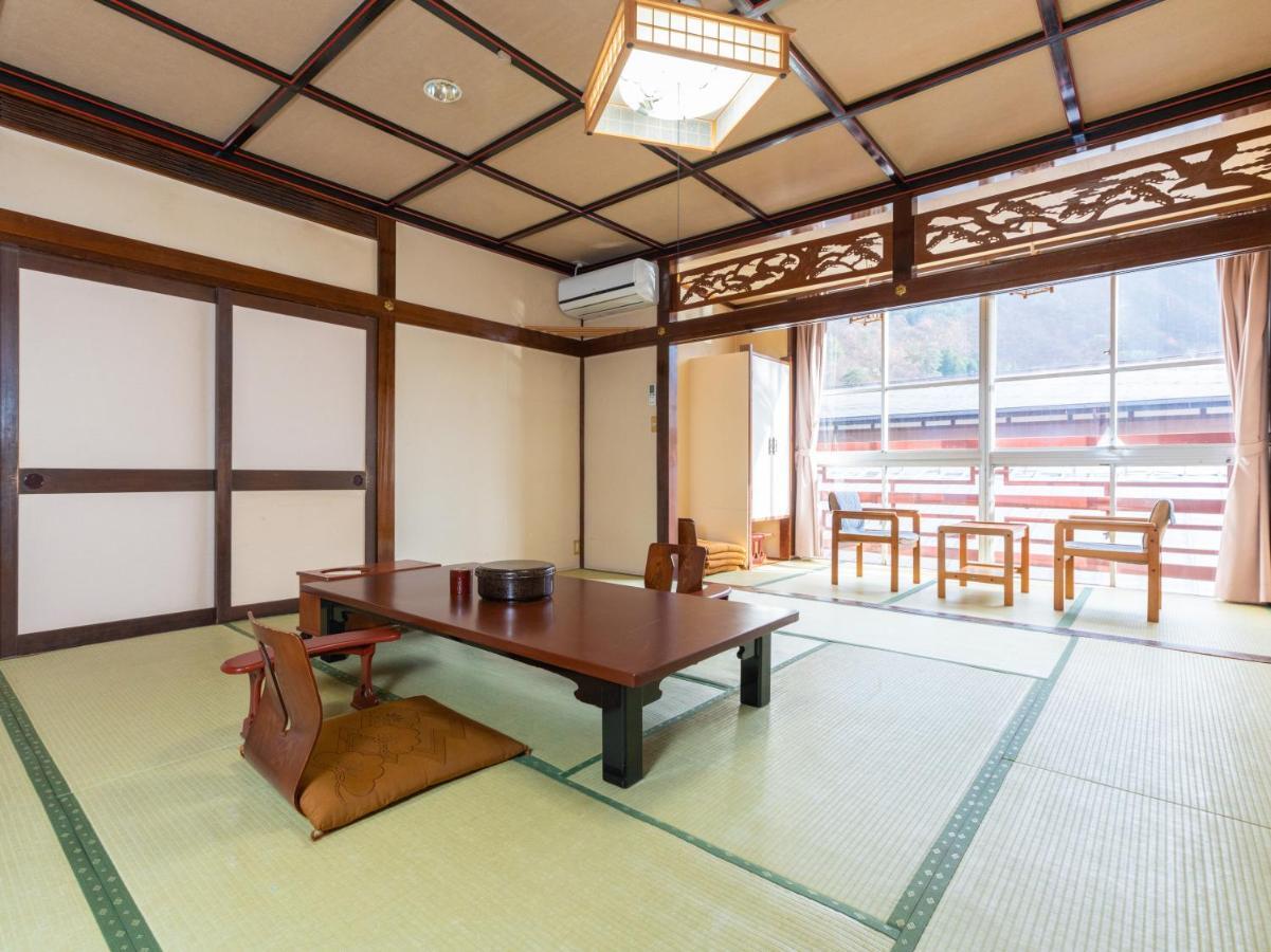 Sakadojo Hotel Minamiuonuma Екстериор снимка