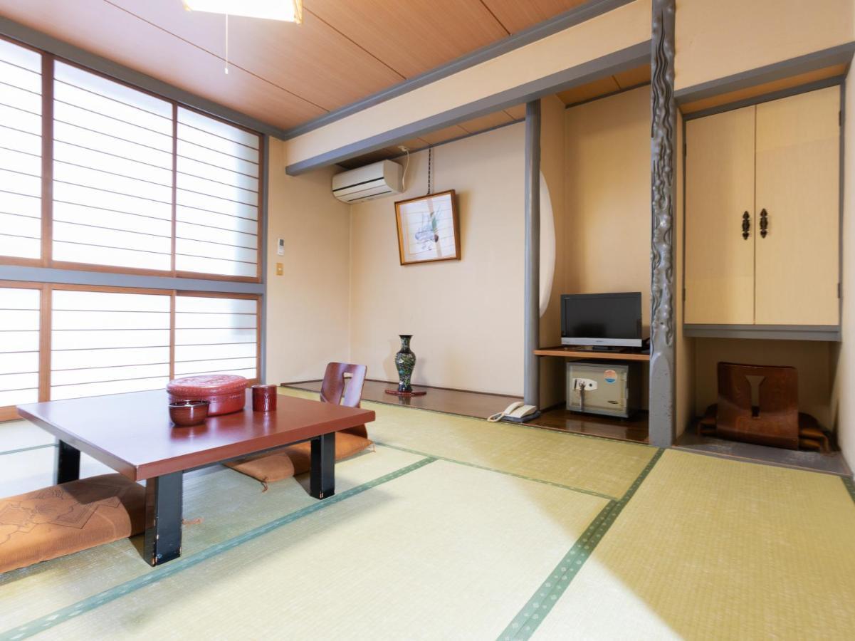 Sakadojo Hotel Minamiuonuma Екстериор снимка