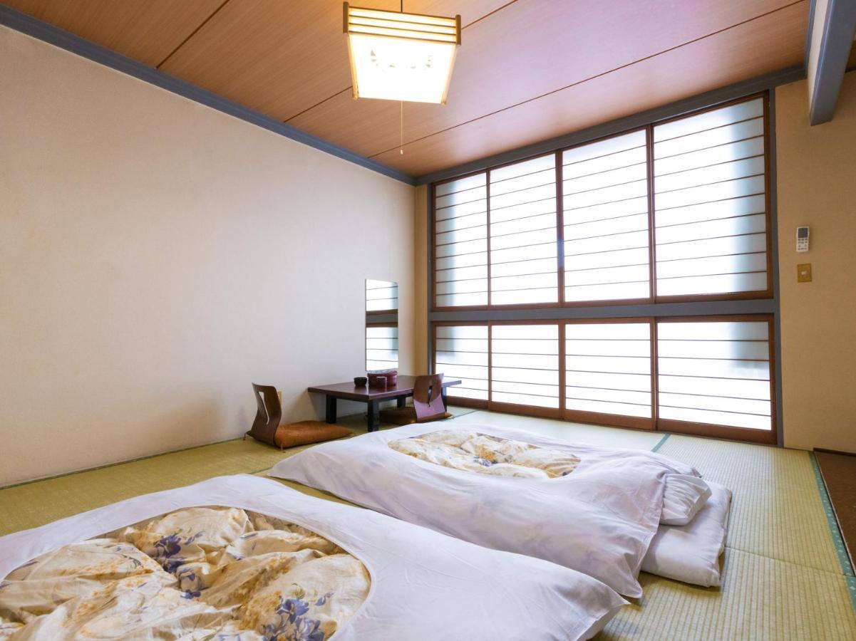Sakadojo Hotel Minamiuonuma Екстериор снимка